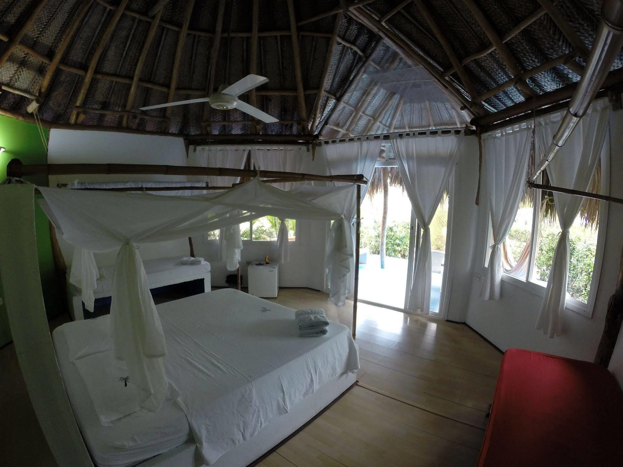 Hotel Playa Mandala Palomino Exterior foto
